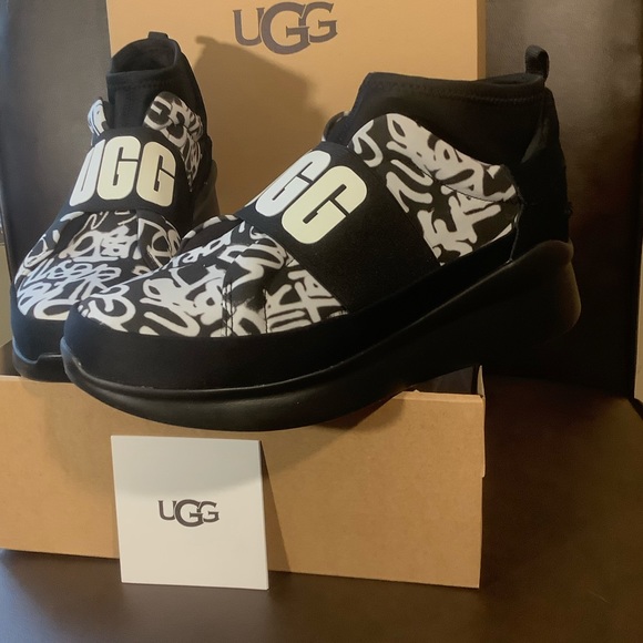 Ugg Logo Sneaker - Picture 3 of 8